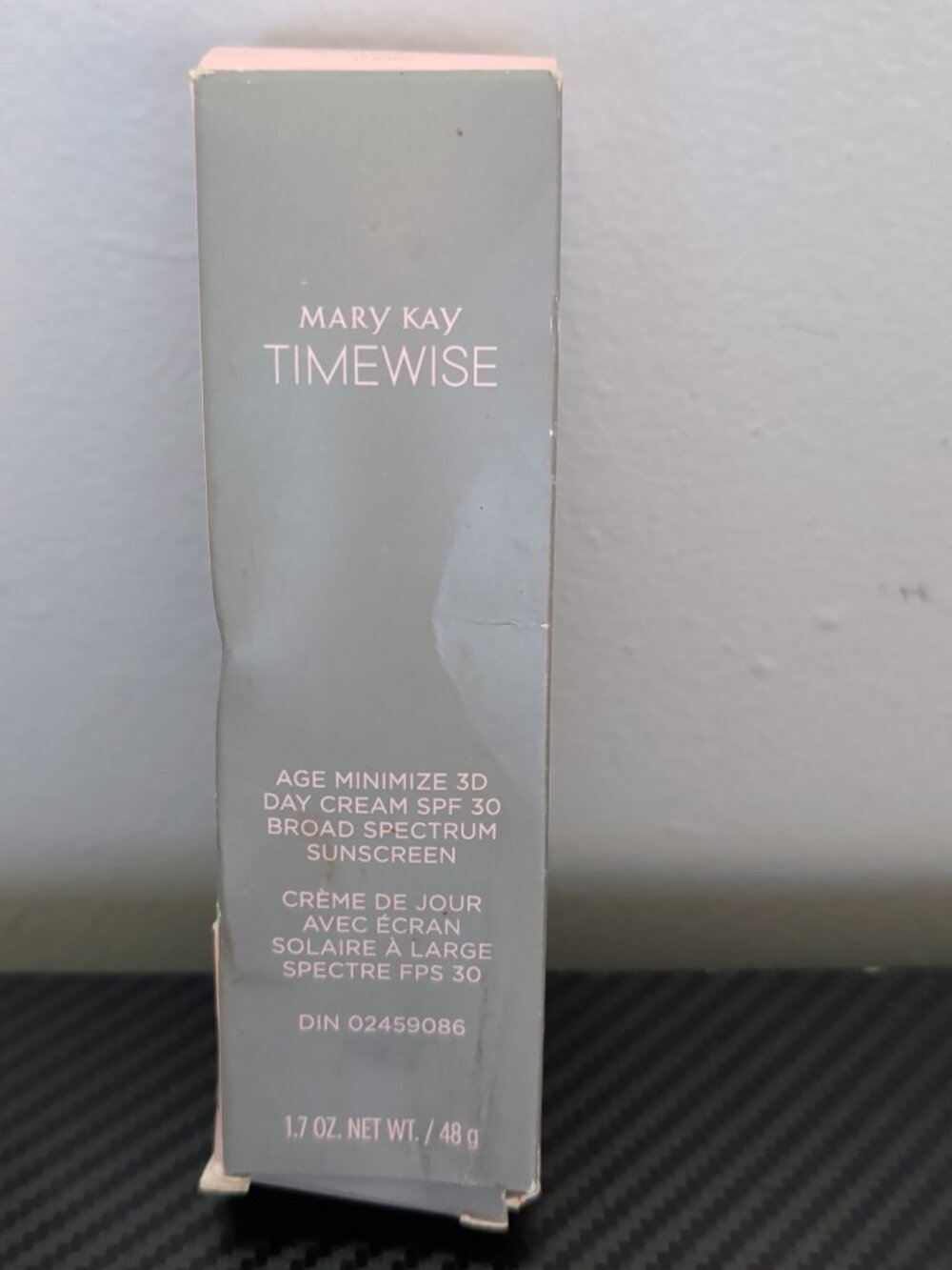 Mary Kay MK Timewise Age Minimize 3D Day Cream SPF 30 - 1.7oz Sunscreen CA03